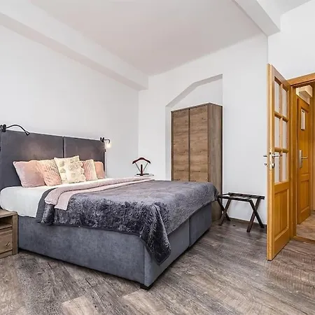 Quiet Studio In Center Old Town Apartamento *